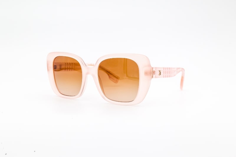 sol Burberry - Coral 3-min